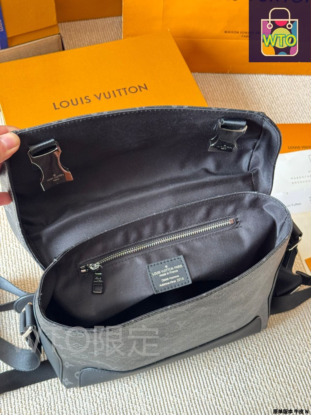 ルイ・ヴィトン メッセンジャーバッグ ブラウン 今日WTO】Louis Vuitton S-Cape メッセンジャーバッグ 送料無料