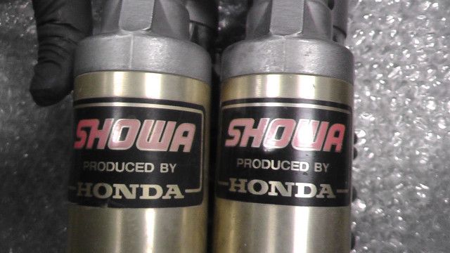 リアサスペンション