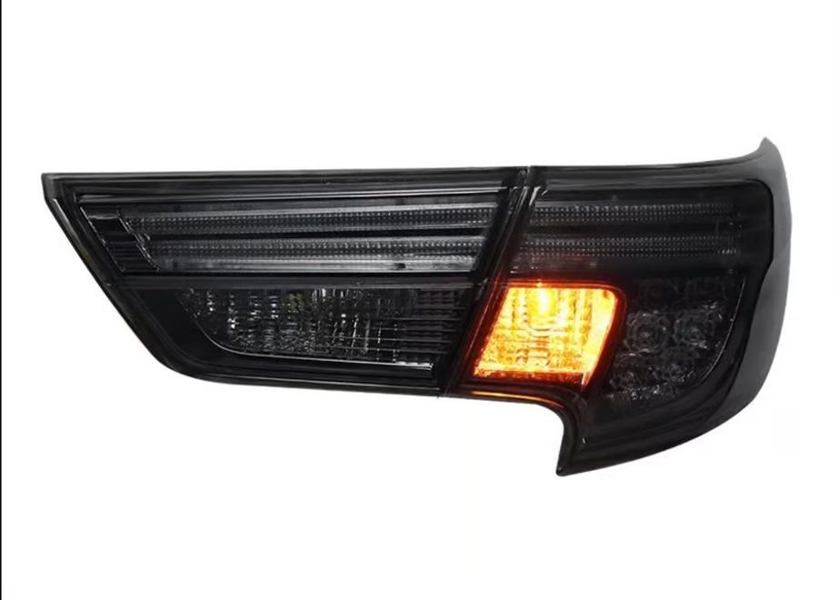 TOYOTA GRX130 マークX / 中期後期型 後期風テールランプ 社外品