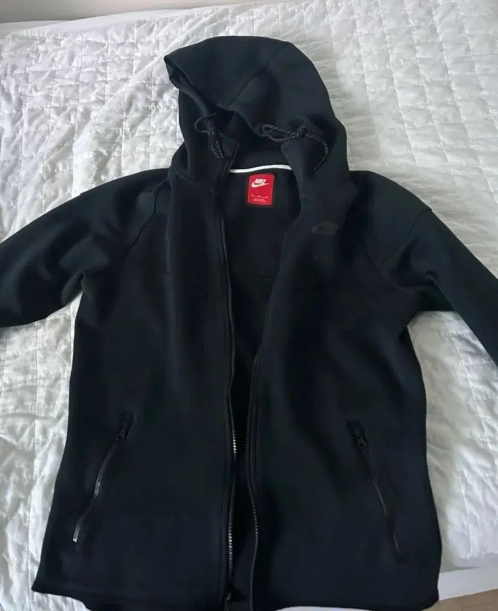 NIKE ナイキ テックパック m