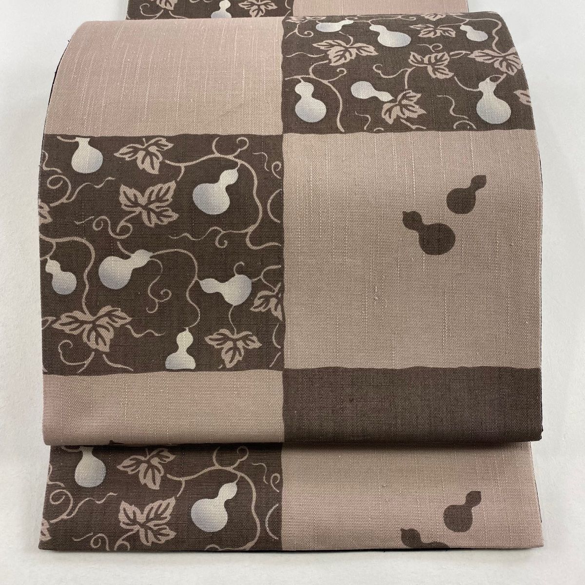袋帯 美品 優品 紬地 鳥 幾何学 茶緑色 全通 正絹 【中古】 中古