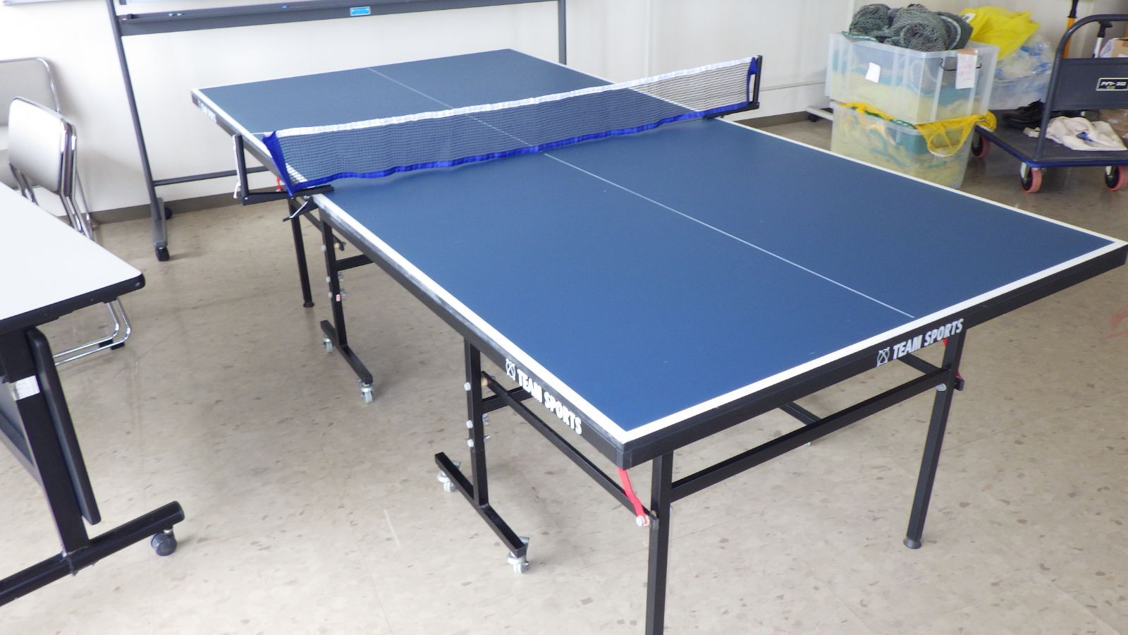【現地引取のみ、リユース品】卓球台　家庭用サイズ　セパレートタイプ カイザー社製