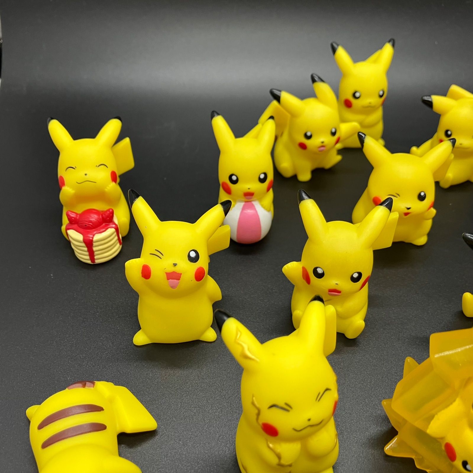 ポケモン 指人形 ピカチュウ まとめ売り 【② ポケモンキッズ