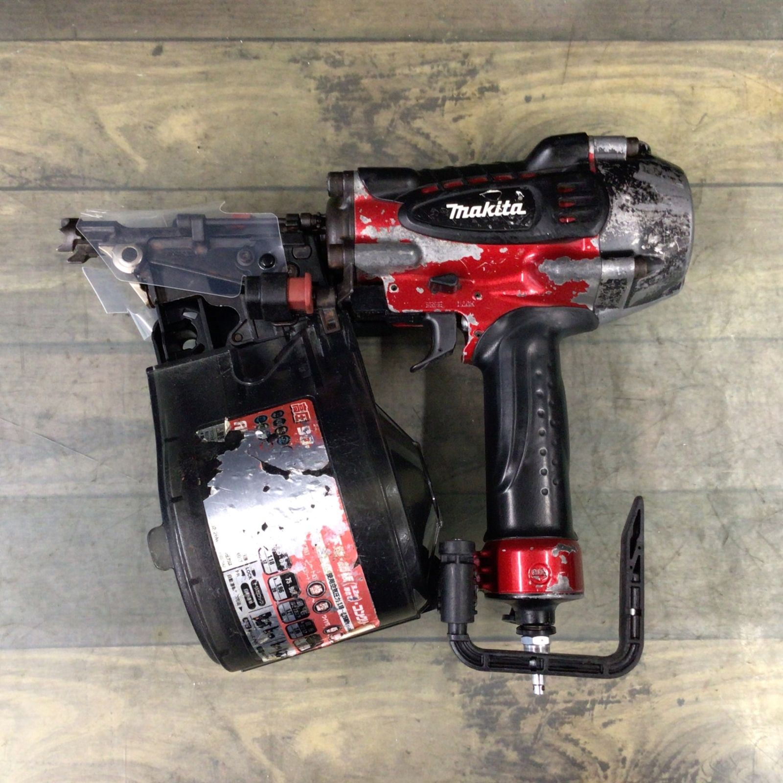 makita 高圧 釘打ち機 AN930H 動作確認済み