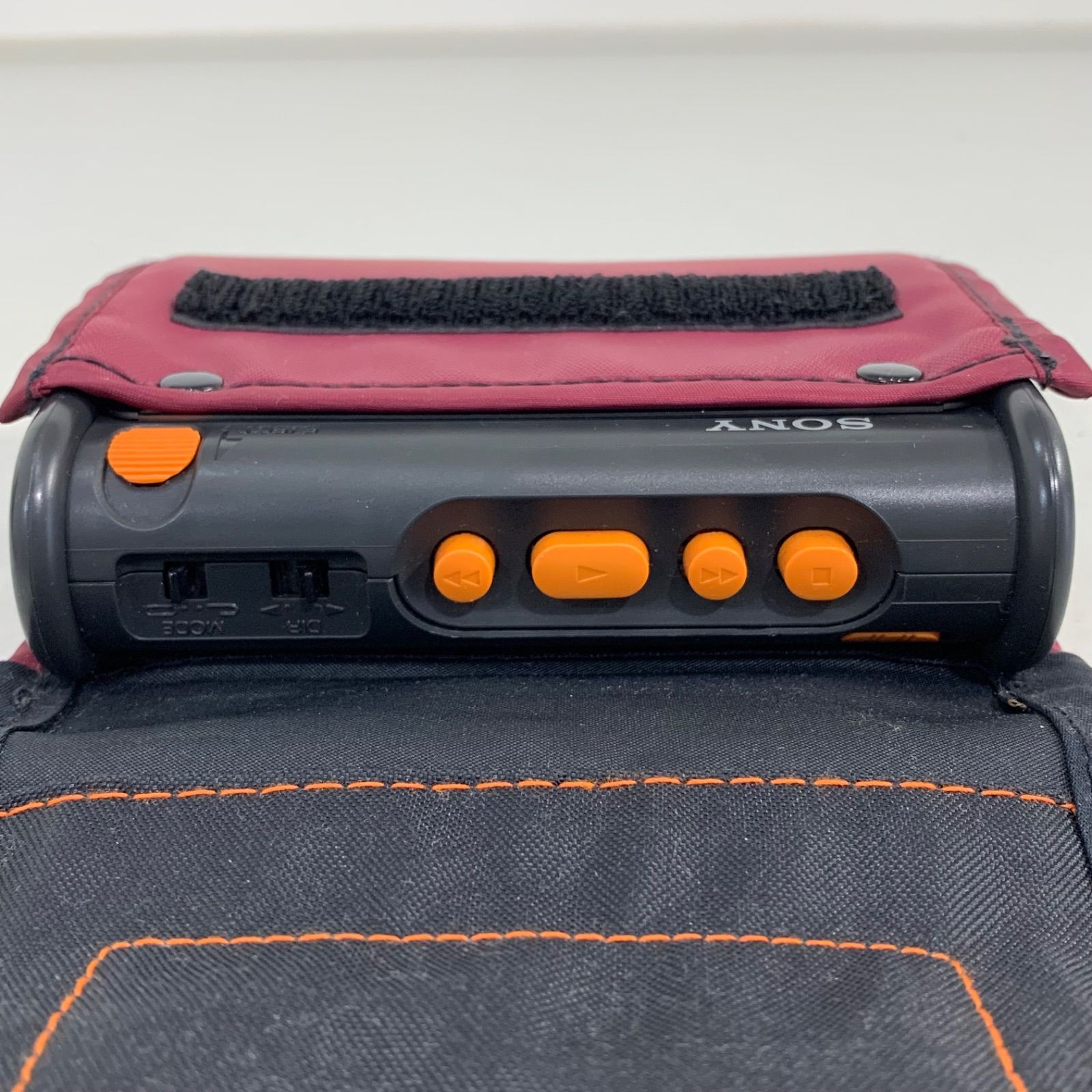 【ジャンク品】SONY ウォークマン 2台セット ジャンク)SONY YP-EW21 アスレチックカセットウォークマン(超激レア