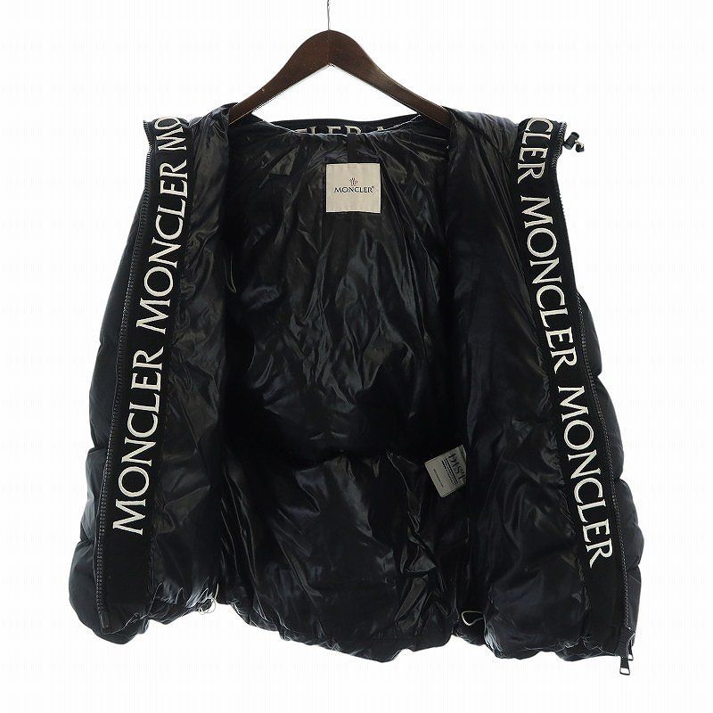 MONCLER (モンクレール) MONTCLA GIUBBOTTOモンクラーダウンジャケット 