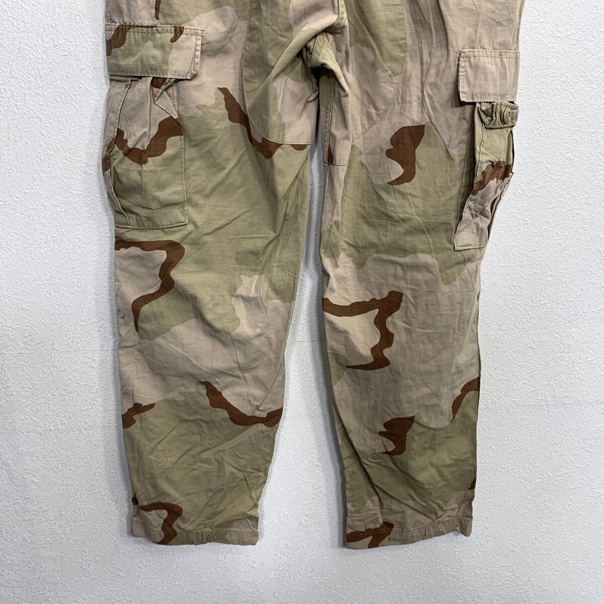 デザートカモ　カーゴパンツ　ミリタリー　古着 古着 90年代 米軍実品 迷彩柄 3C デザートカモ ミリタリー
