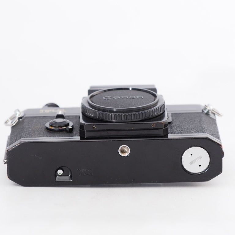 Canon F-1