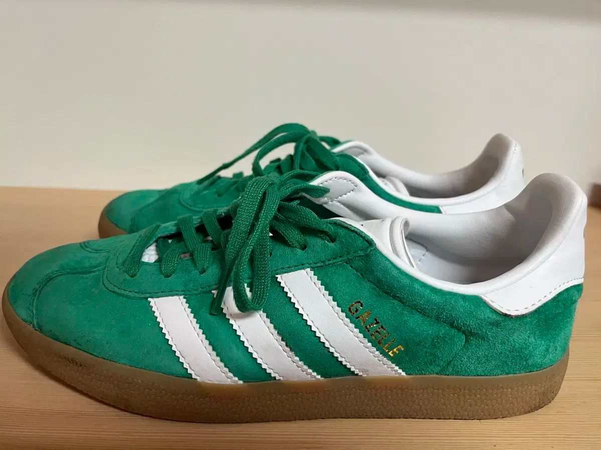 adidas アディダス ガゼル