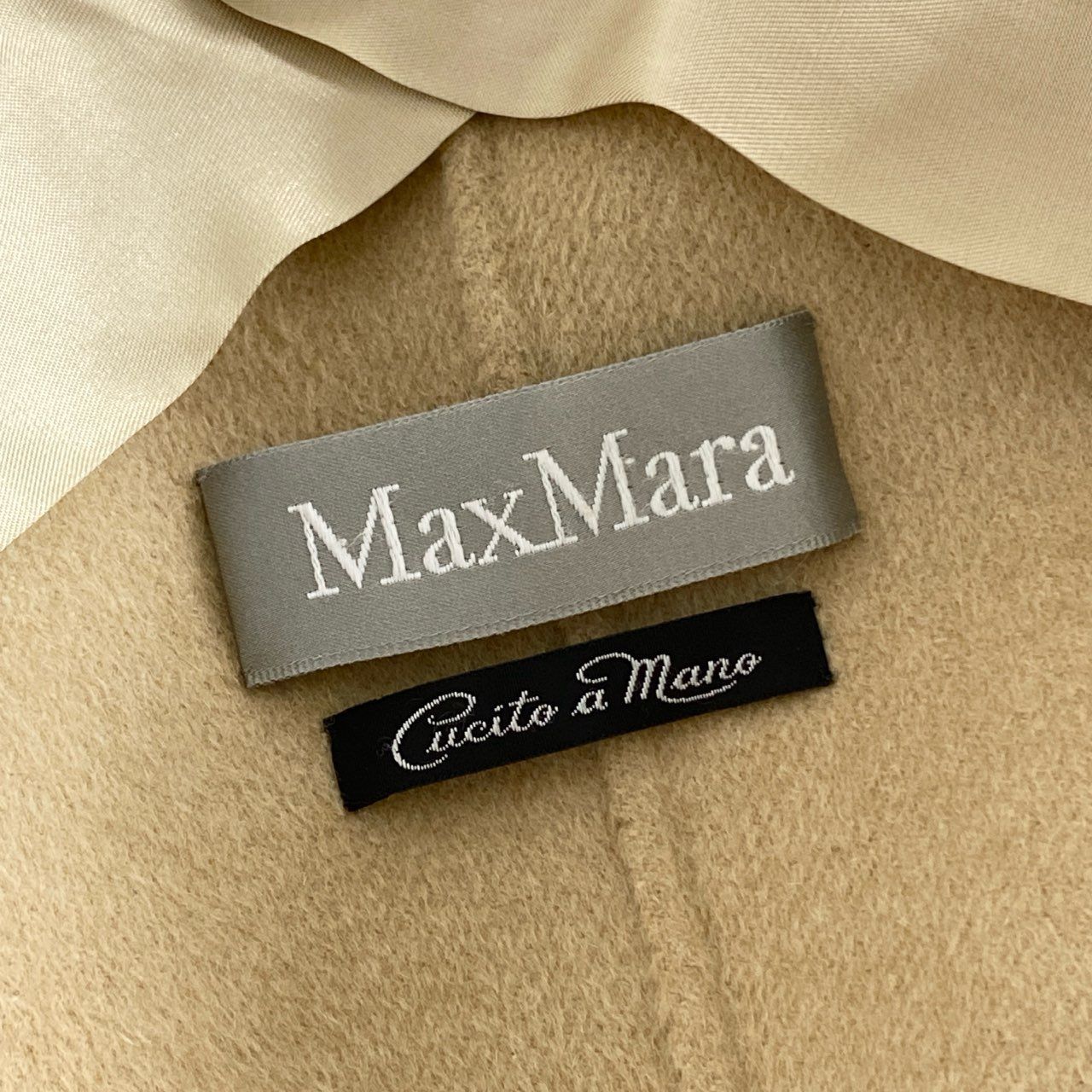 34d22 Max Mara マックスマーラ クチートアマーノ ベルテッドコート