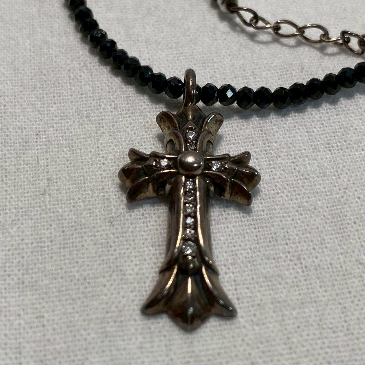 hrome heartsクロスデザイン ペンダントトップ CHROME HEARTS クロムハーツ（原本有） TINY CH CROSS タイニー