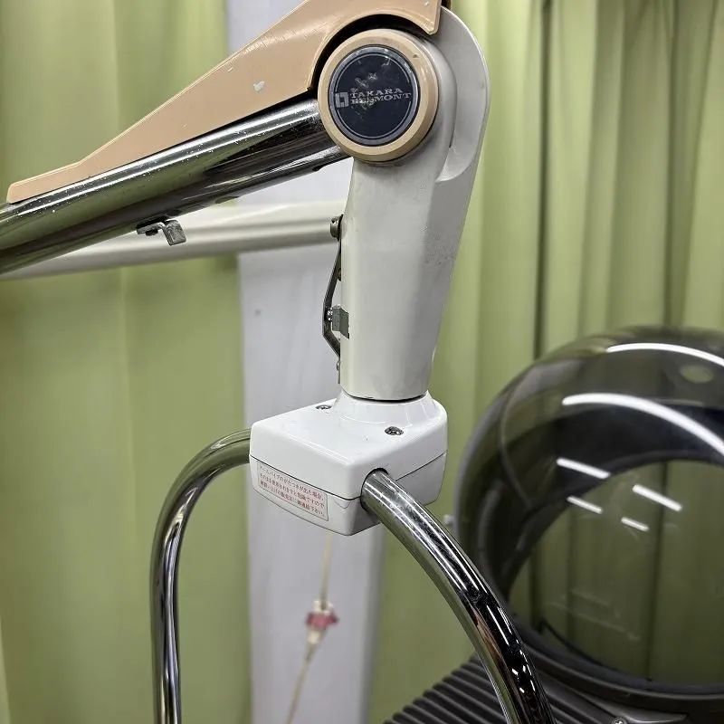 壁付けアーム式ヘアスチーマー