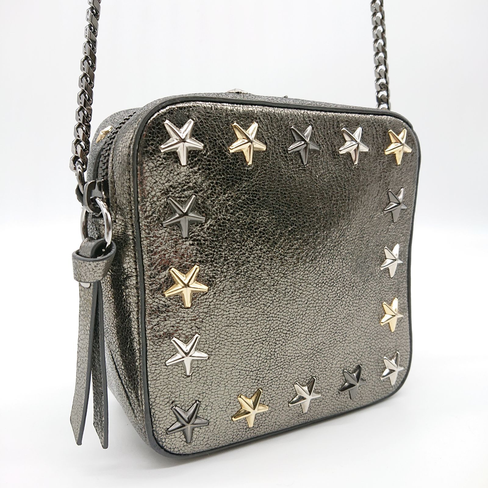 Sale！JIMMY CHOO☆メタリックグレー ショルダーバッグ シルバーヴィンテージメタリックレザーを使用したジミー チュウの