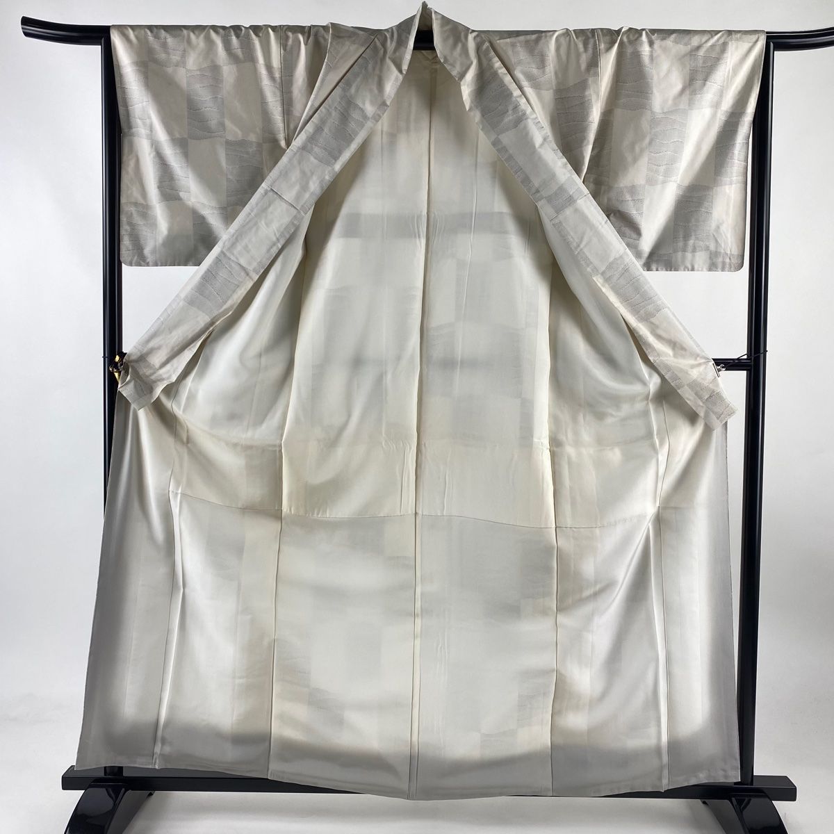 大島紬 身丈161cm 裄丈66cm M 袷 証紙 変わり市松 クリーム 正絹 秀品  