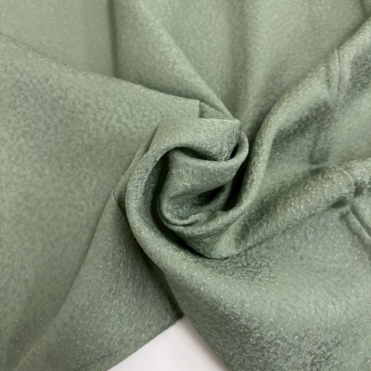 裄66 色無地 正絹 一つ紋 地模様 色味の良い MK-078