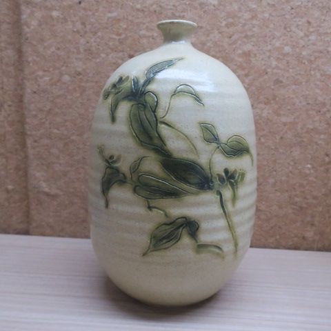 美濃焼 伝統工芸士 真山窯 伊藤真司 作 三島手 飾り壺 - メルカリ