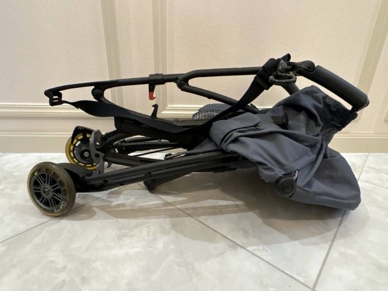 クイニージャズ ベビーカー