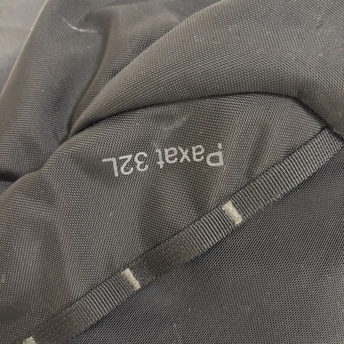 patagonia Paxat 32 L ブラック バックパック 本当に安く