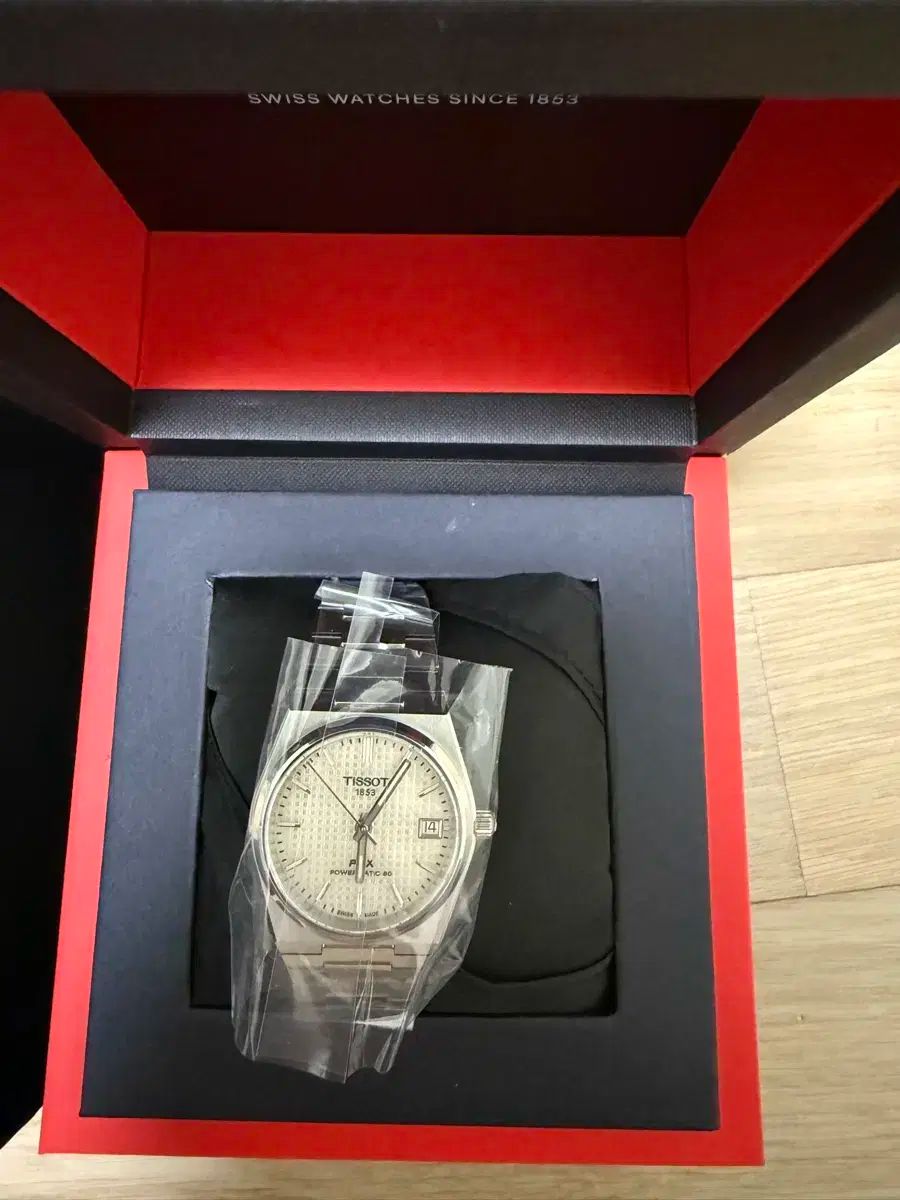 TISSOT(ティソ) PRX 35mm MOP 35mm MOP on a 6.5 inch wrist. Paired