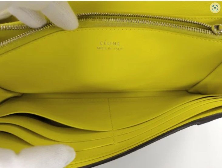 CELINE セリーヌ ラージフラップ マルチファンクション 二つ折り