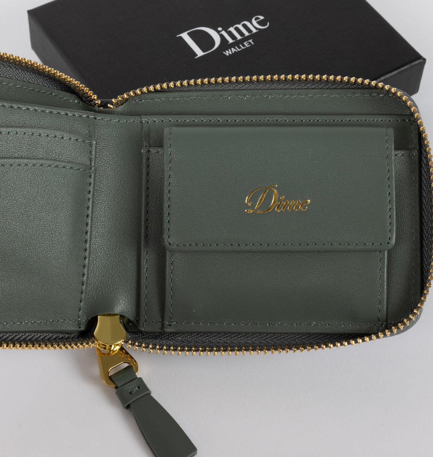 Dime ダイム Cursive Zip Wallet / Slate Green (ウォレット/財布