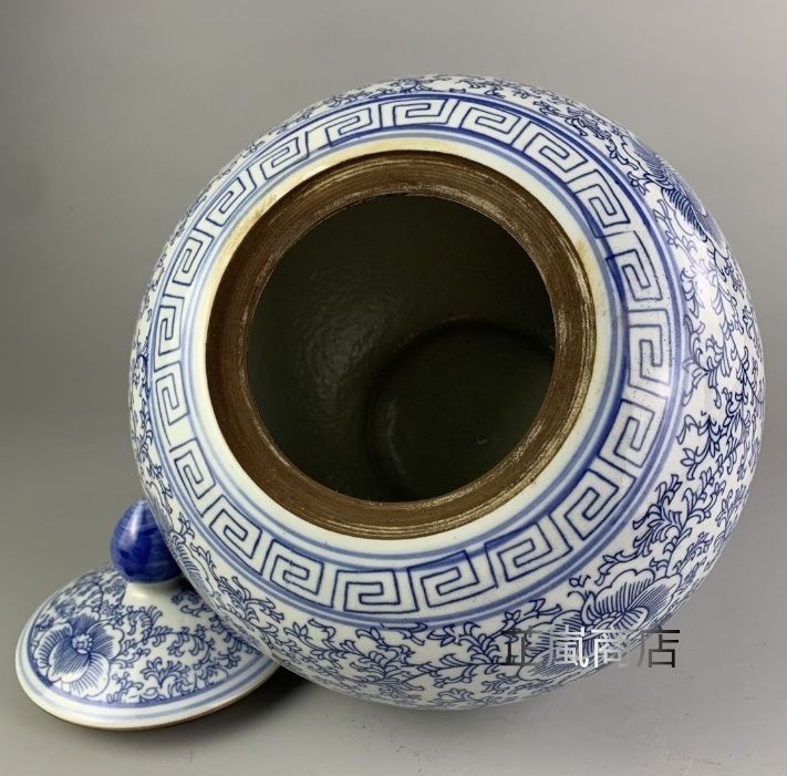 青花 喜字丸缶お 茶の缶 陶磁器 装飾品 現代工芸品美術品 置物