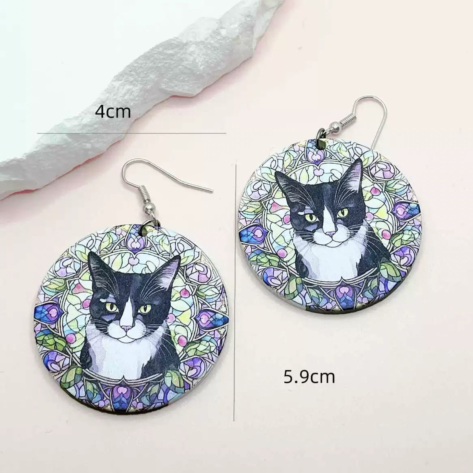 ピアス】送料無料 黒白 猫ピアス 猫アクセサリー 猫好き 可愛い