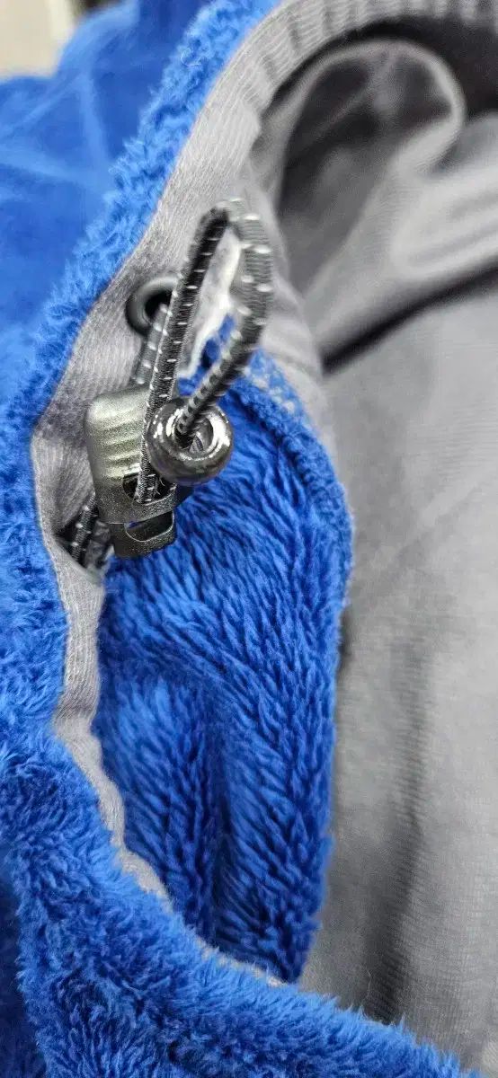 Salomon サロモン