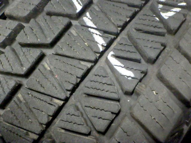 DM-V3●175 80R15●4本