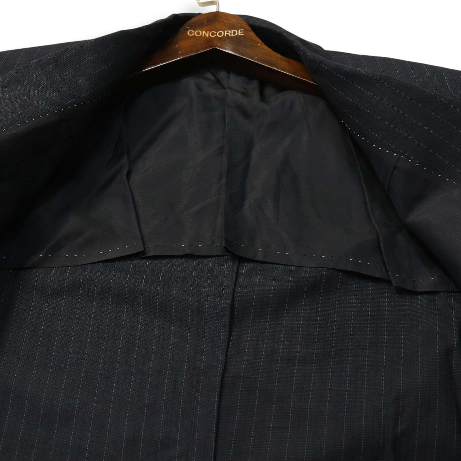 英Britannia生地 Savile Row セヴィルロウ ストライプスーツ 英Britannia生地 Savile Row セヴィルロウ ストライプスーツ
