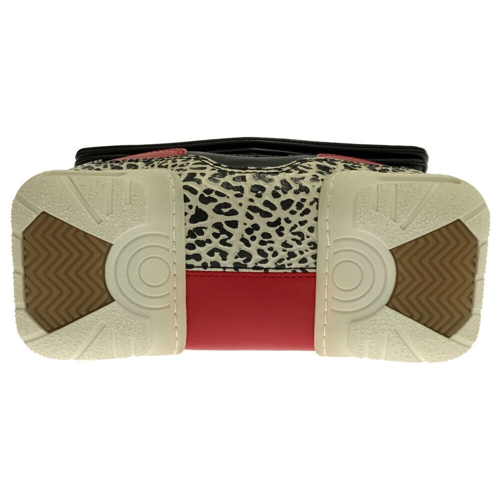 ALEXANDER WANG (アレキサンダーワン) Sneaker Leather Clutch
