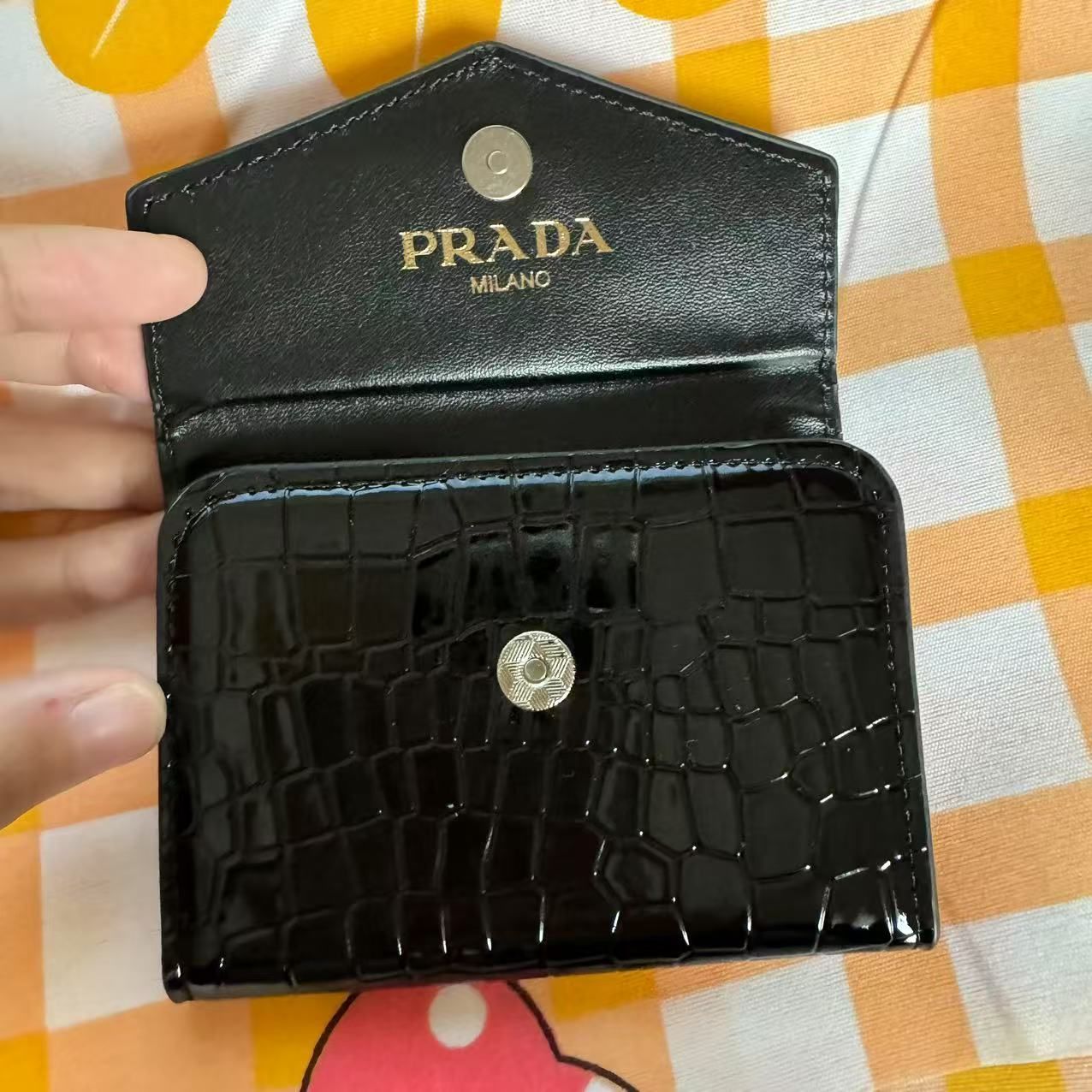 シルバー Prada プラダ コイン ポーチ カードケース - メルカリ シルバー Prada プラダ コイン ポーチ カードケース - メルカリ