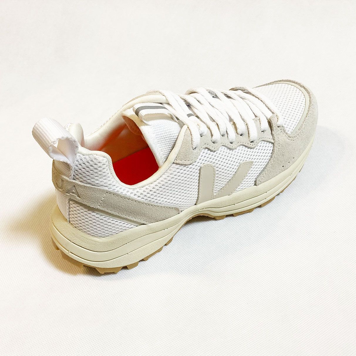 人気の福袋 レビュー高評価の商品！ 新品、未使用 【VEJA】VENTURI