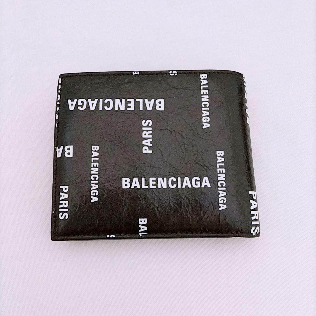 新品未使用】BALENCIAGA CASH 2つ折り財布 小銭入れ付 ラムスキン 