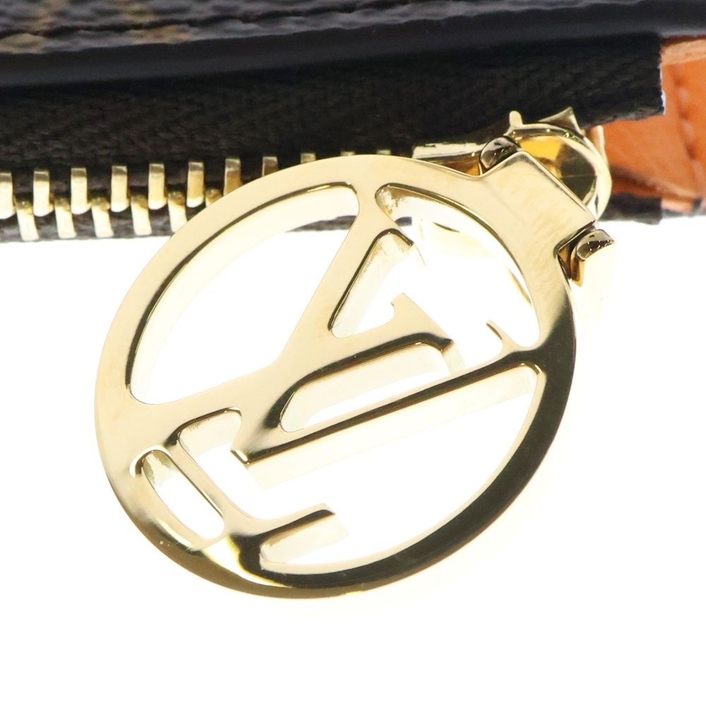 LOUIS VUITTON (ルイヴィトン) モノグラム ポルトカルト・ロミー  