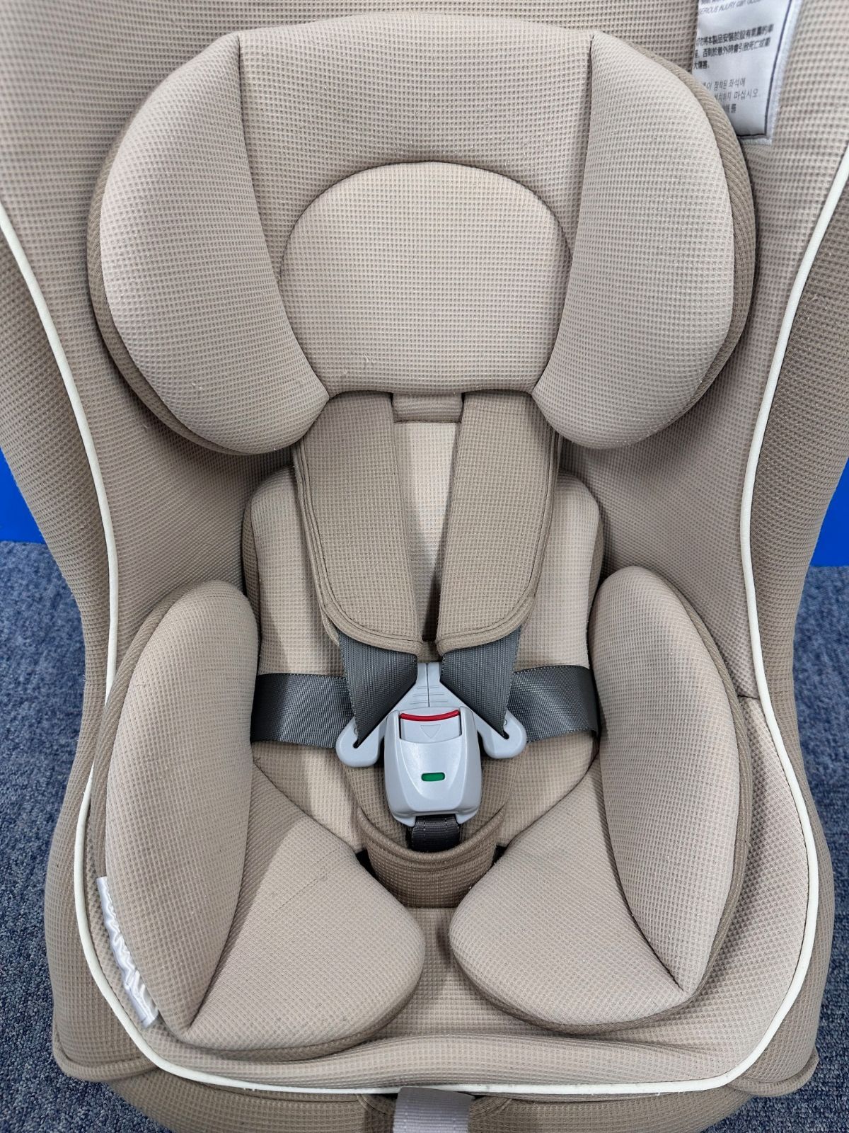 【美品】combi チャイルドシートコッコロ S UX ヘーゼルナッツ 新生児 極美品】combi チャイルドシートコッコロ S UX ヘーゼルナッツ