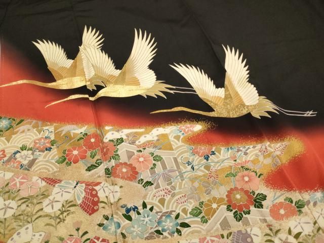 黒留袖　正絹　金彩　五つ紋　作家物　鶴　松葉　着物　071tz 黒留袖 正絹 金彩 五つ紋 作家物 鶴 松葉 着物 071tz - メルカリ