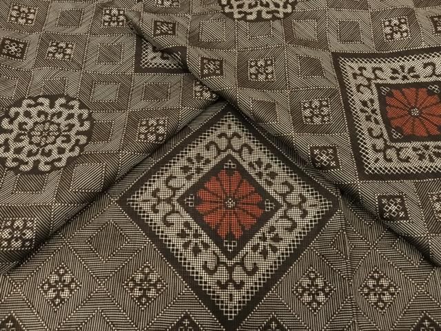 平和屋着物○本場大島紬 龍郷絣 秋名バラ 正絹 逸品 DAAS3137ps