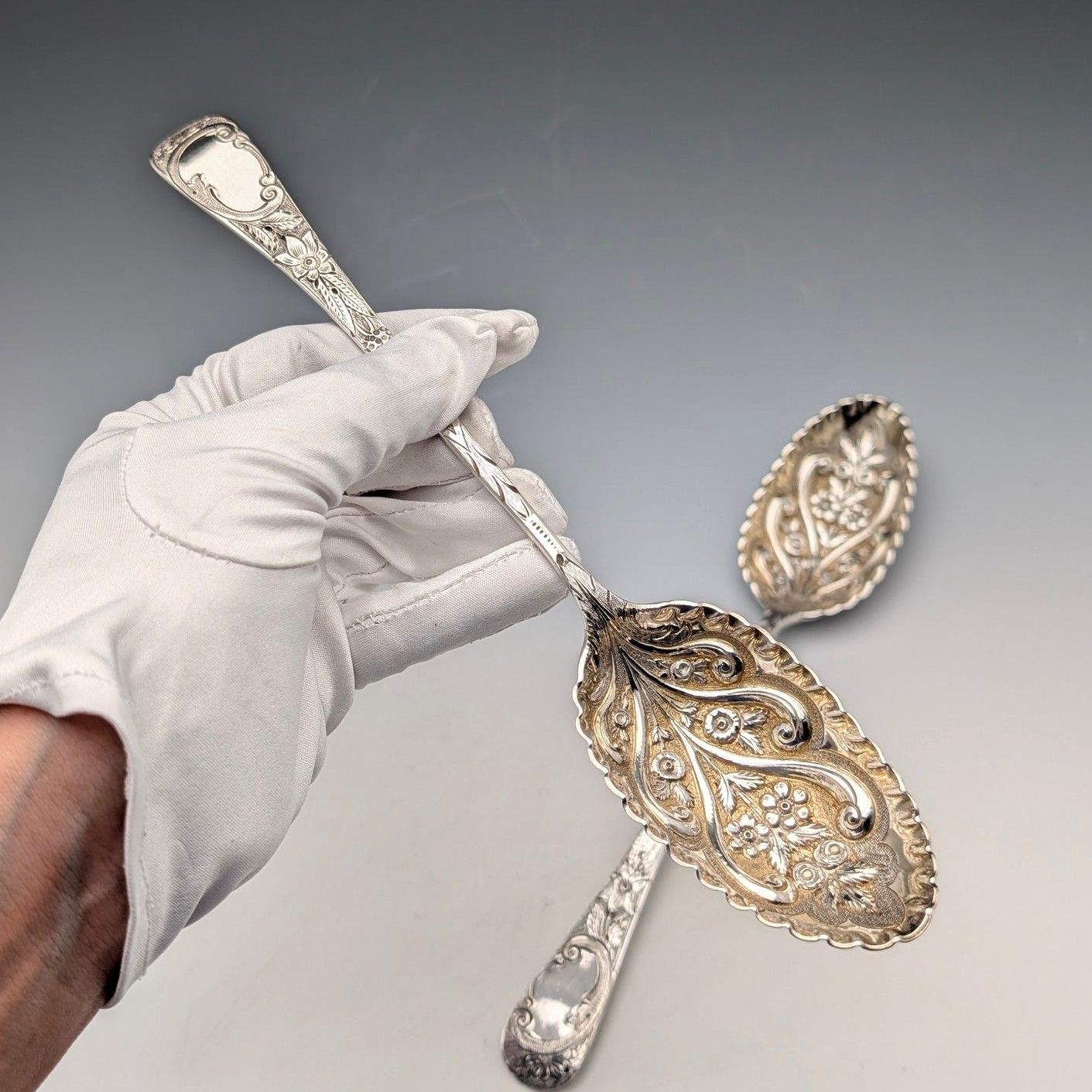 1803年 英国ジョージアン アンティーク 純銀製 ベリースプーン ペア Thomas Wallis II 1803年 英国ジョージアン アンティーク 純銀製 ベリースプーン