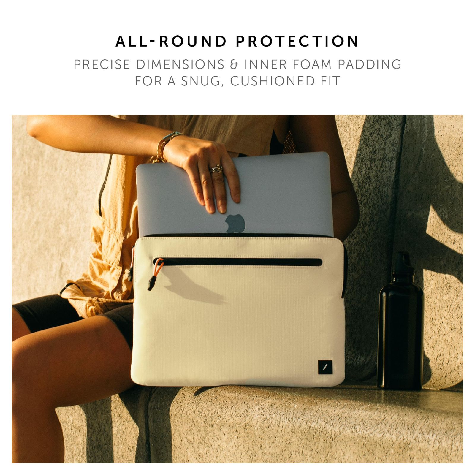 在庫 Native Union ネイティブユニオン Ultralight Sleeve－軽量で丈夫 持続 －100％リサイクルリップストップ生地製－MacBook Pro 14 M4 2021以降 との互換性あり ブラック