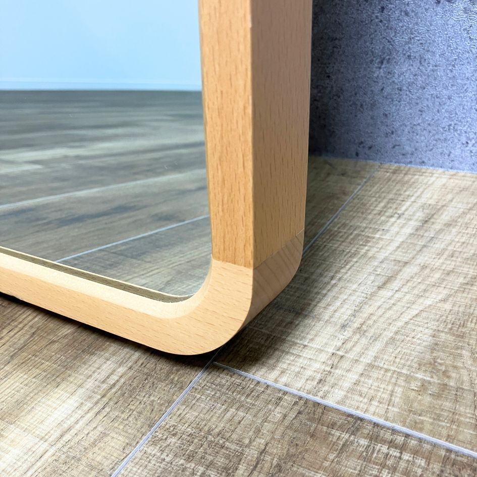 最安値で最高級の ACTUS MANO STAND MIRROR