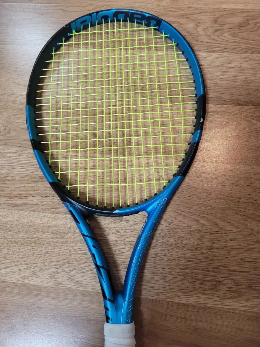 Babolat Pure Drive LITE テニスラケット グリップ2