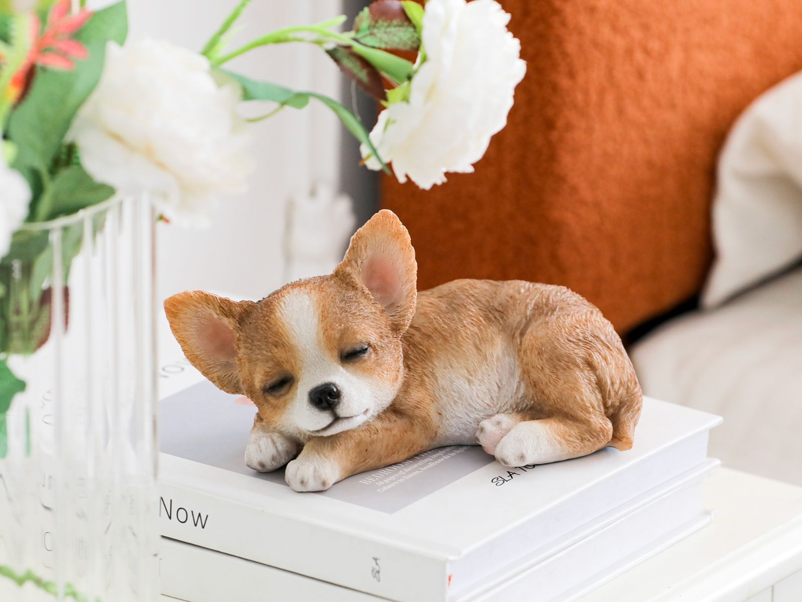 コーギーの子犬と散歩すると、こんなに注目されるって誰も教えてくれなかった。 : r/corgi, image size:1600x1200