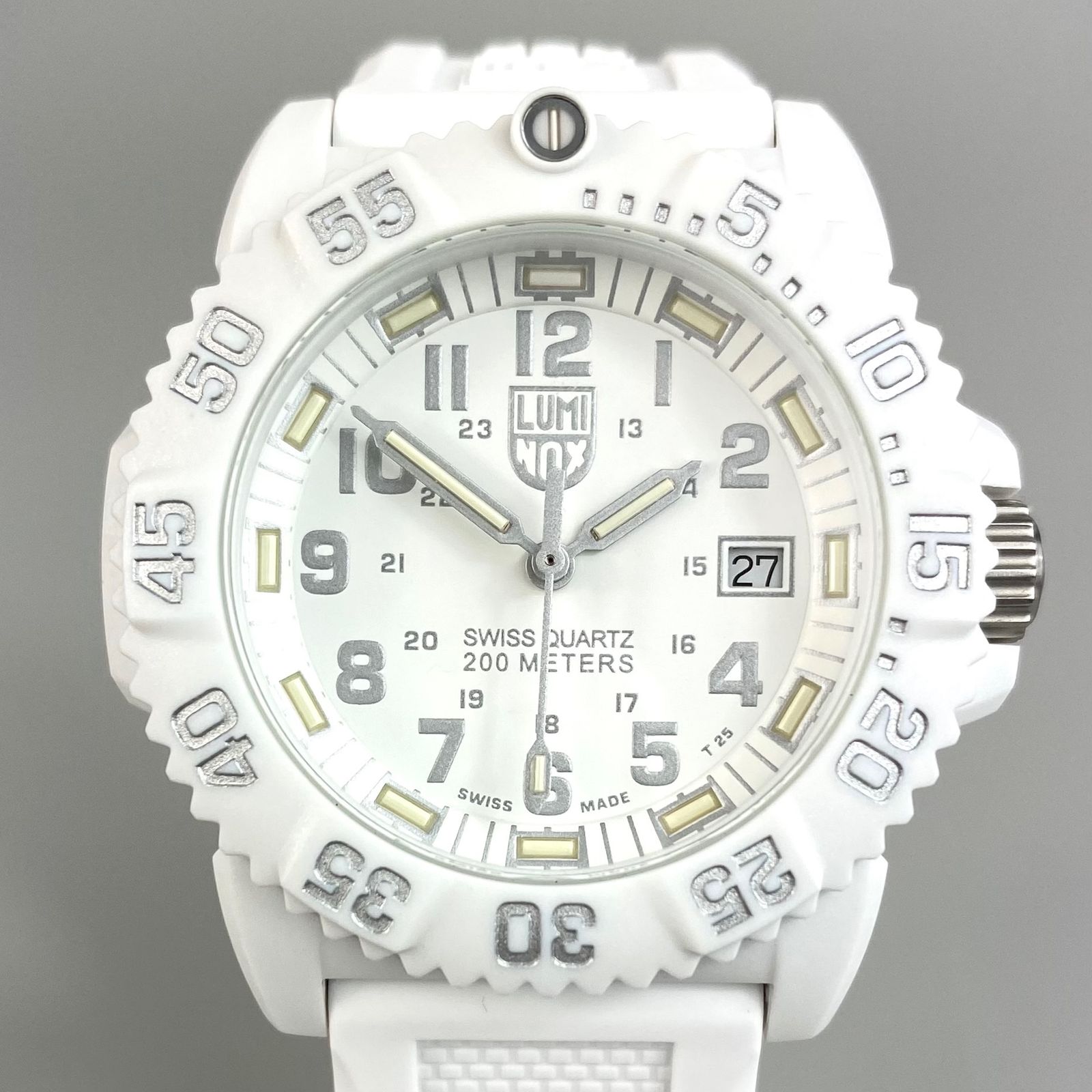 Luminox 7050 腕時計 ジャンクLUMINOX ルミノックス 7050 腕時計 
