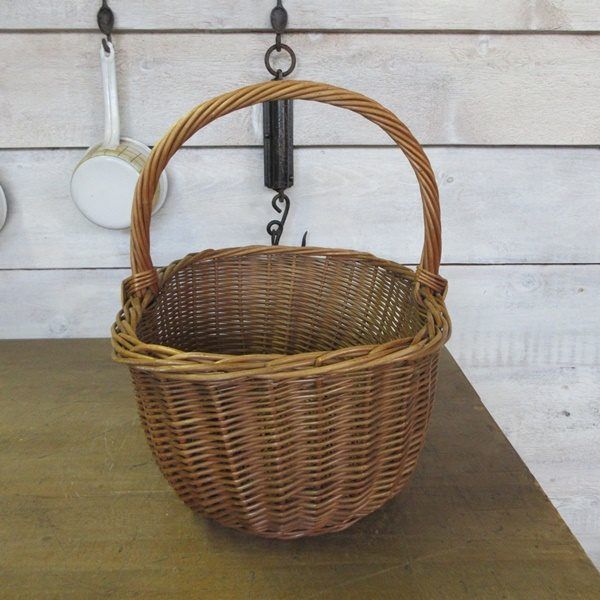 ☆イギリスアンティーク/ラタンバスケット☆籐籠/カゴ/直送品 イギリス アンティーク バスケット 籐製 ラタン かご 雑貨