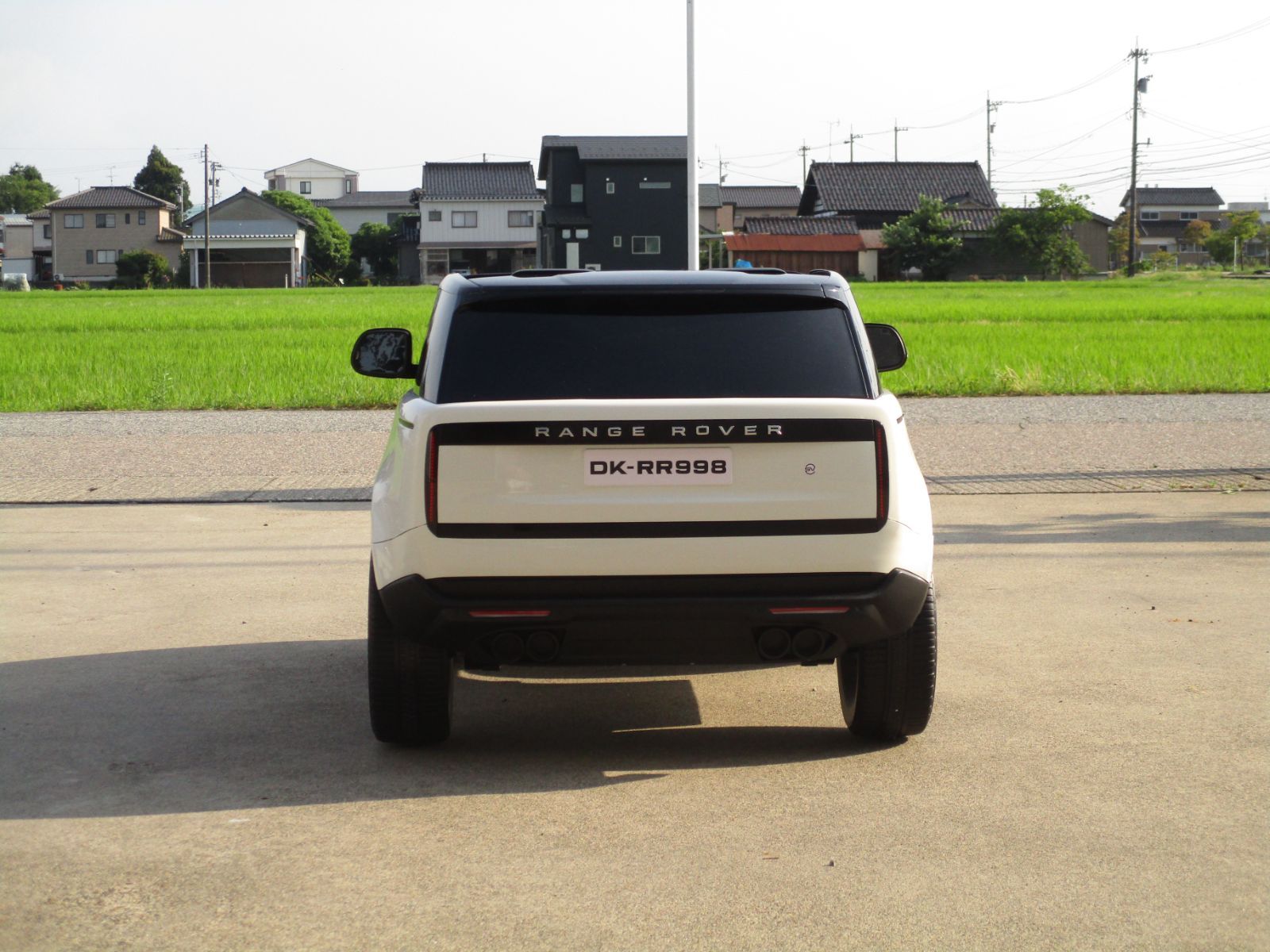 2人乗り！ユーズド アウトレット】乗用ラジコンカー ランドローバー