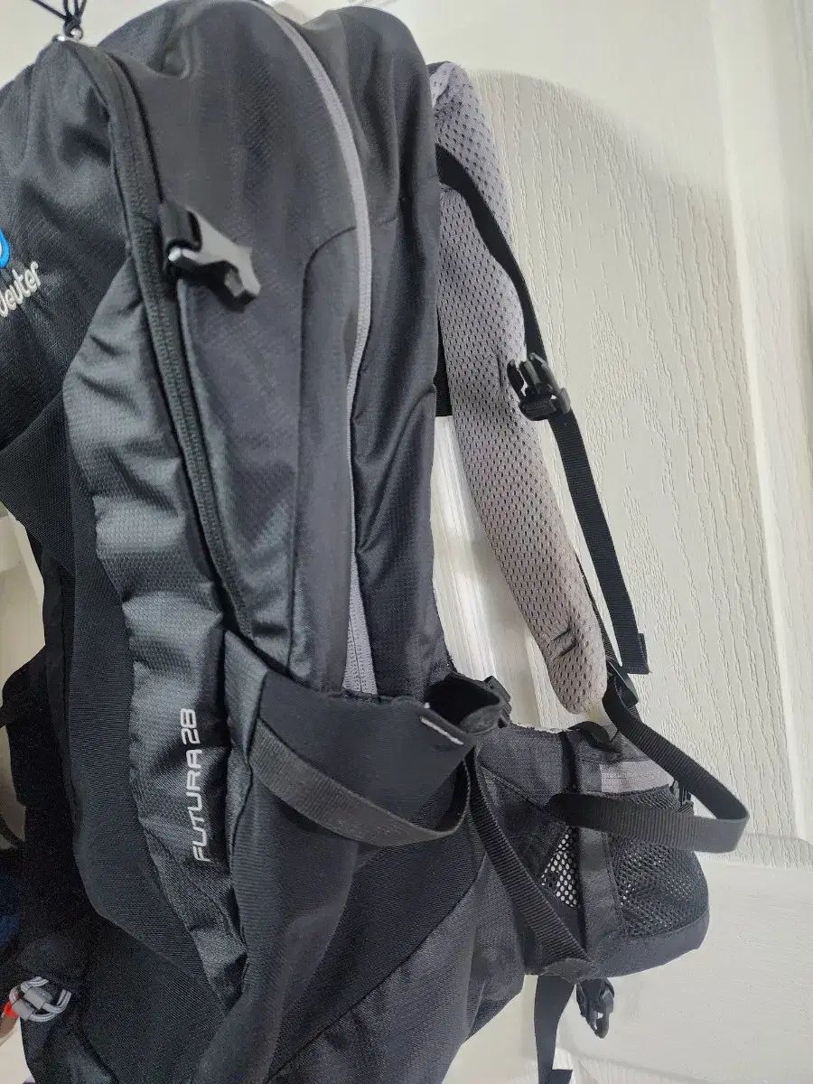 deuter₍ドイター プトラ 28