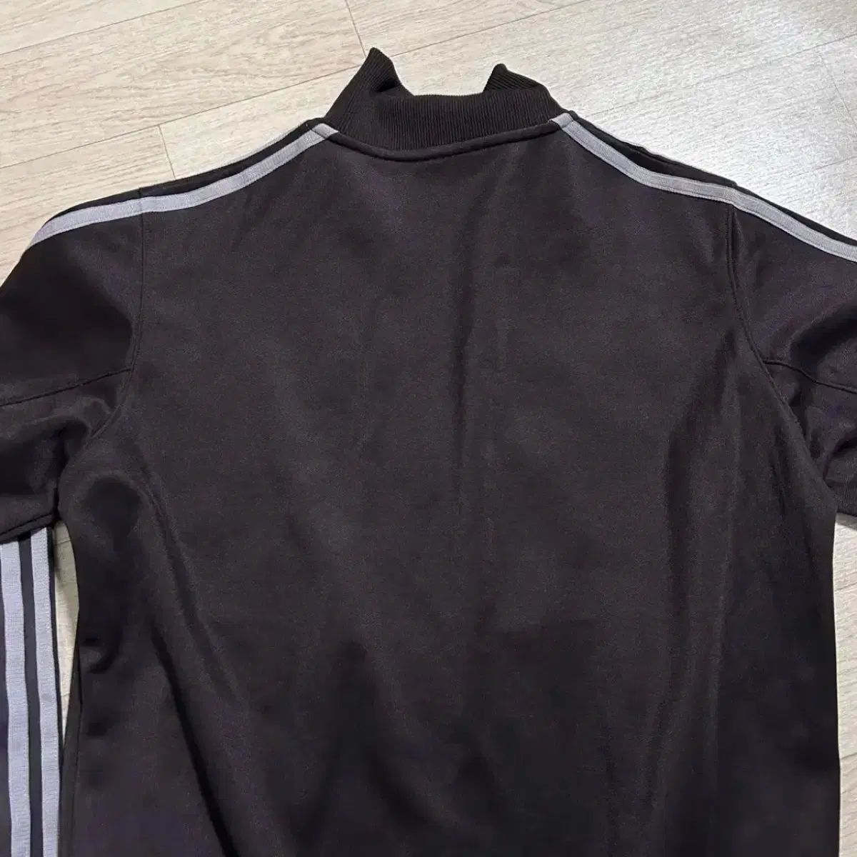 adidas アディダス