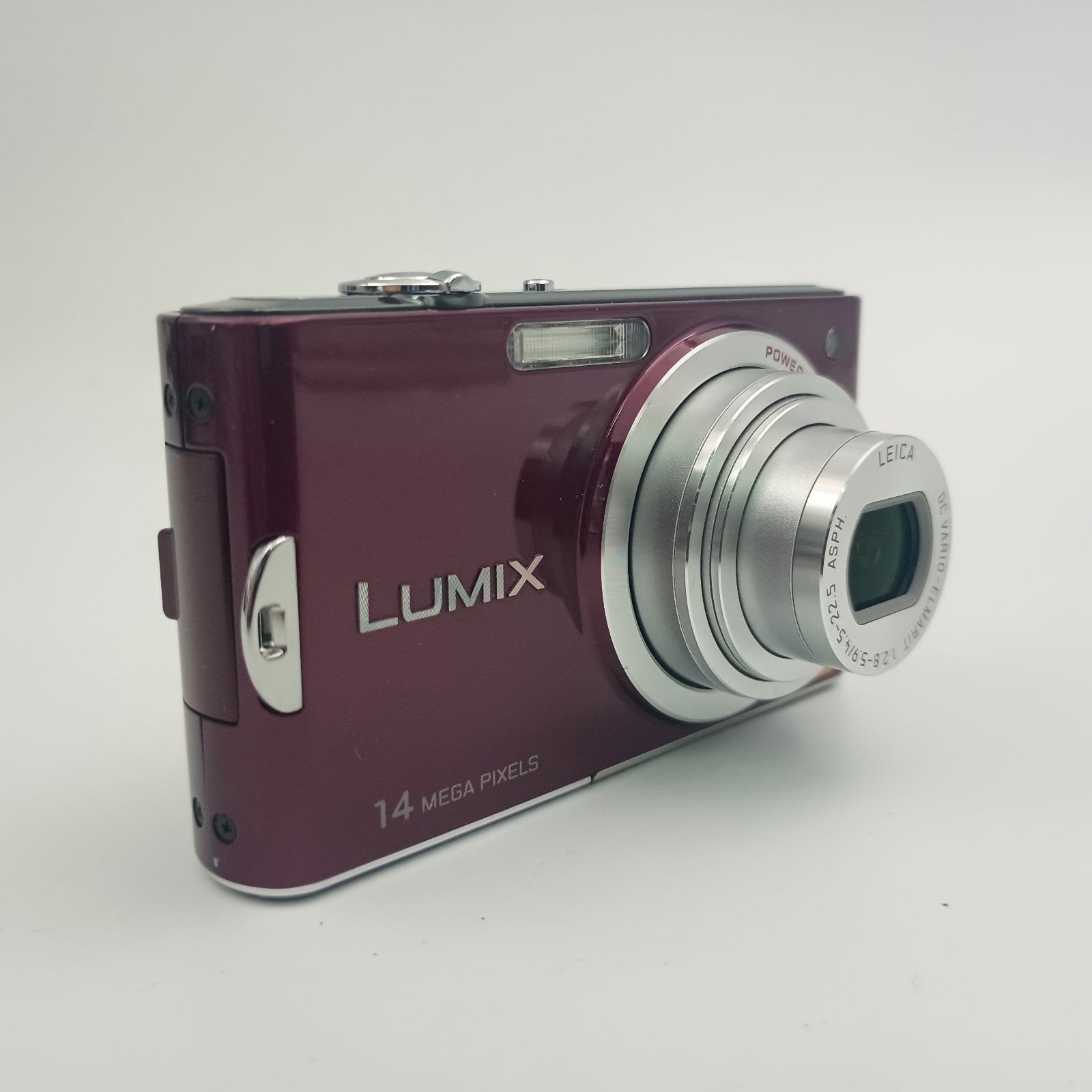 Panasonic LUMIX DMC-FX66 Compact DIGITAL Camera パナソニック Panasonic LUMIX DMC-FX66 Compact DIGITAL Camera パナソニック