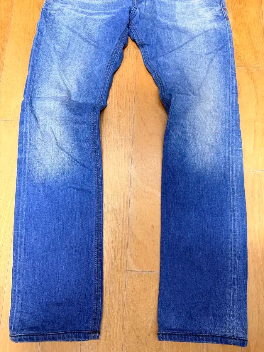 スキニーフィット